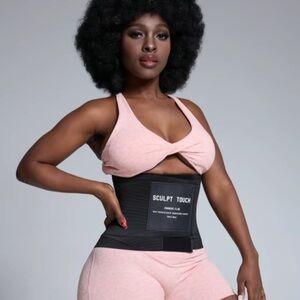 Medium Sculpt Touch Waist Trainer